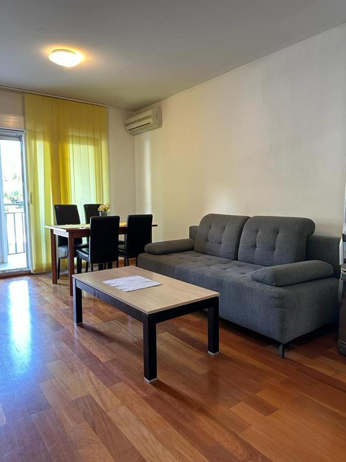 Apartment Biokovo Makarska Esterno foto